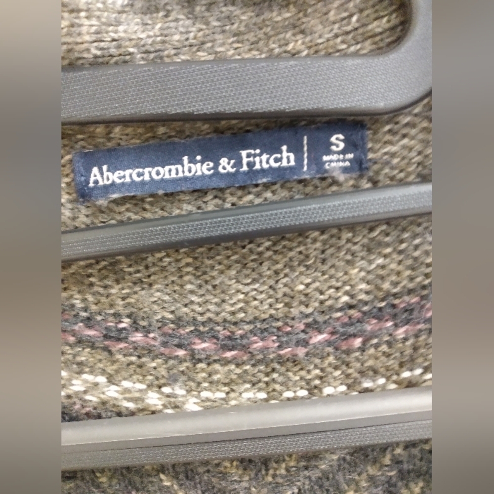 Abercrombie & Fitch sweater cardigan - Picture 3 of 8